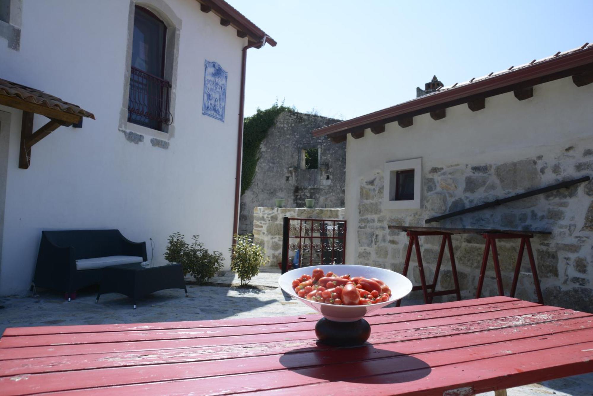 Casa Da Lima - Nestled In Nature On Santiago'S And Fatima'S Path, Close To Coimbra And Rabacal Alvorge Buitenkant foto